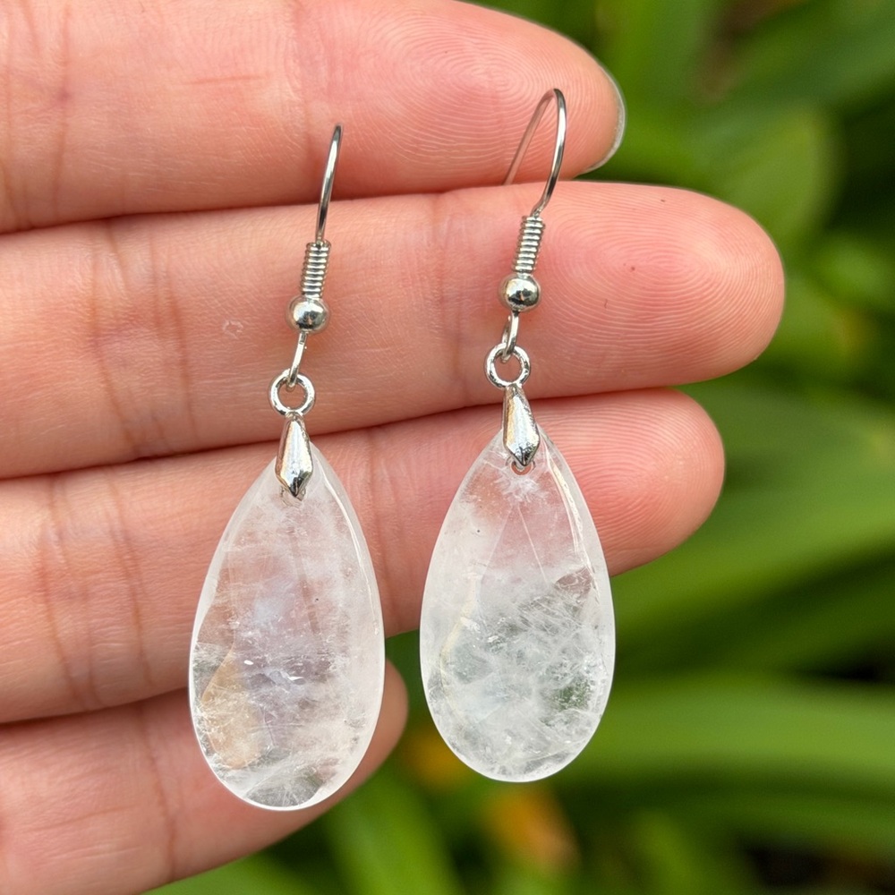 Stainless steel faceted clear quartz drop earrings 0877